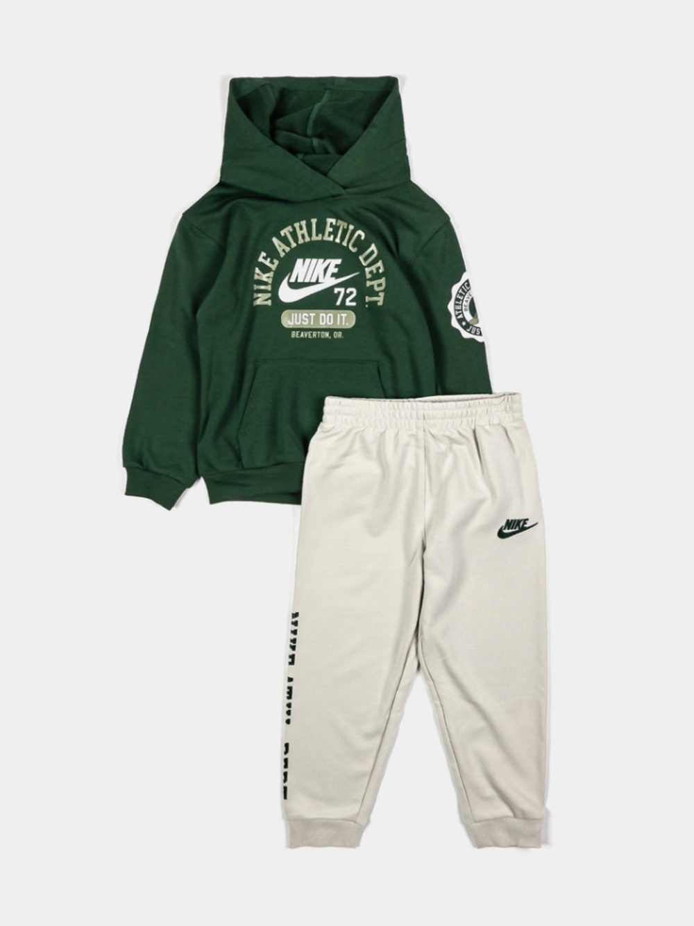 Nike 2pc jogger set